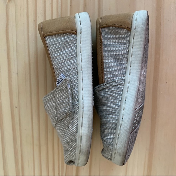 Tom’s Tiny Alpargata woven shoes. Toddler 7. - Picture 5 of 6